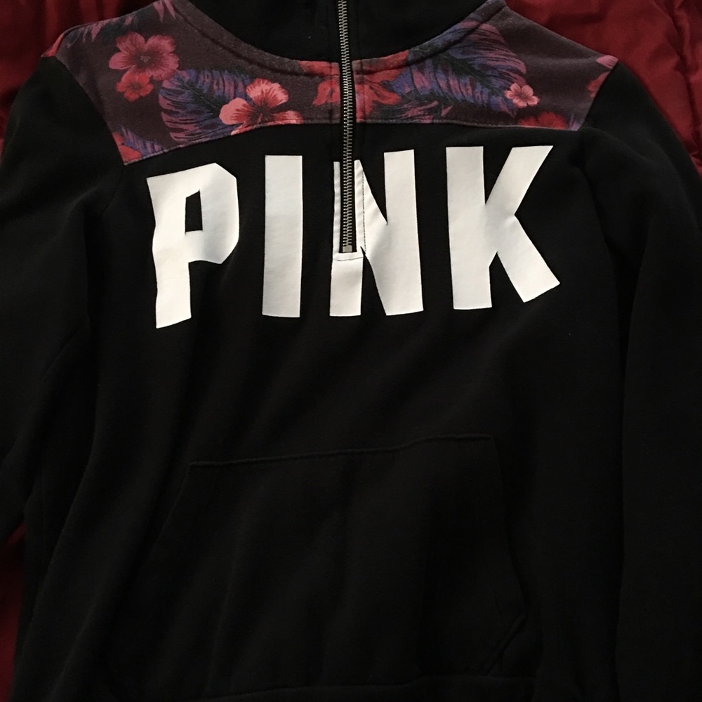 Pink VS pullover